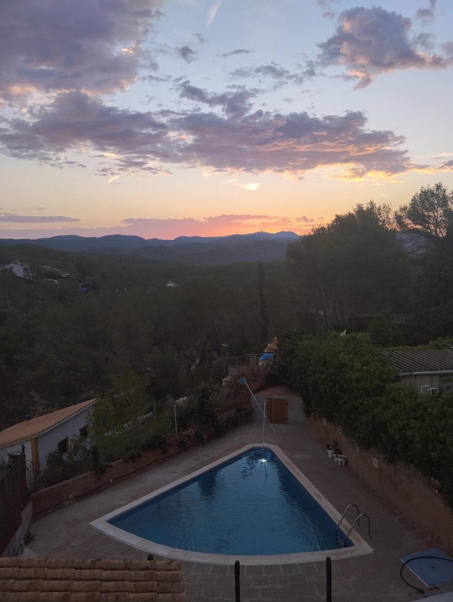 Amira Home Near Sitges Sant Pere De Ribes Exterior photo